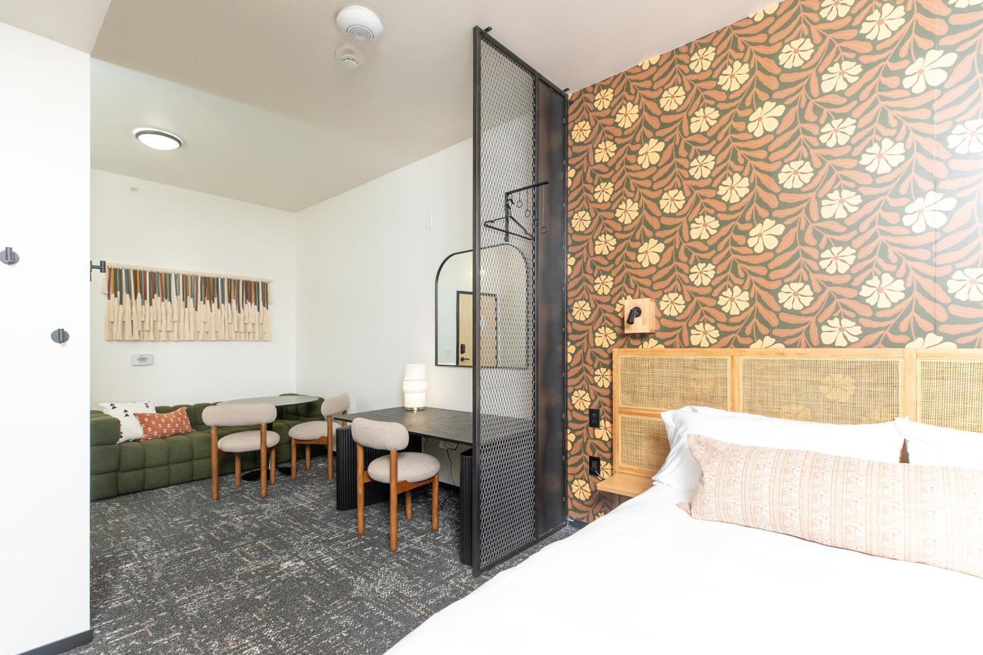 Hotel Kinship Landing Colorado Springs Esterno foto